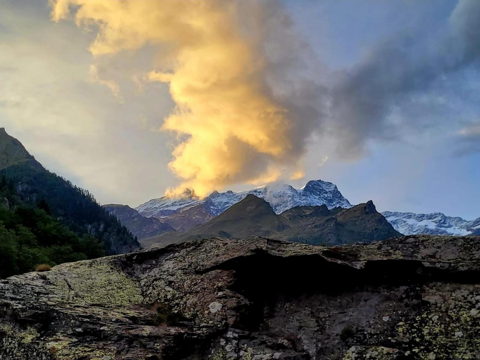 Pietre Gemelle Resort Alagna Exteriör bild
